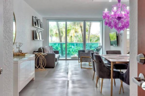 PROMO Komffy Beach home 1Bed 1Bath wKing bed at Sian 2nd floor